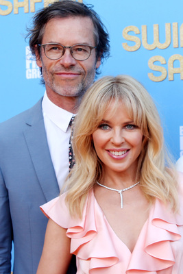 Kylie Minogue Poster 2929395