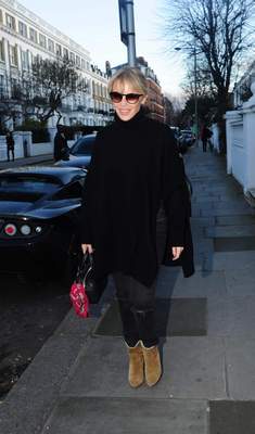 Kylie Minogue Poster 2965589