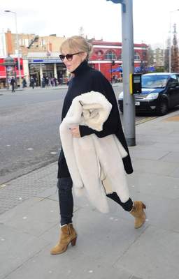 Kylie Minogue Poster 2965625