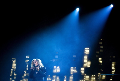 Lara Fabien Poster 3234205