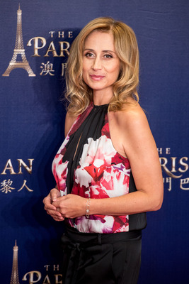 Lara Fabien Poster 3234223