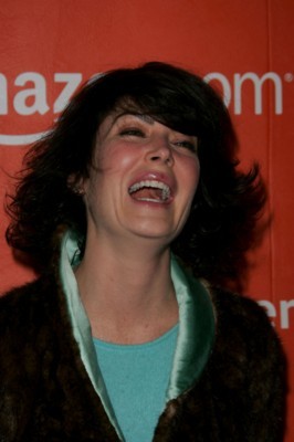 Lara Flynn Boyle Poster 1343136