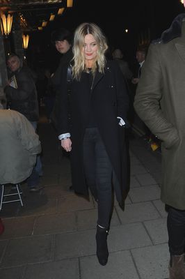 Laura Whitmore Poster 2860914