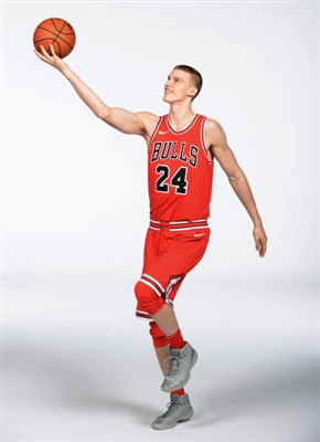 Lauri Markkanen Poster 3423089