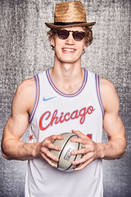 Lauri Markkanen Poster 3423096