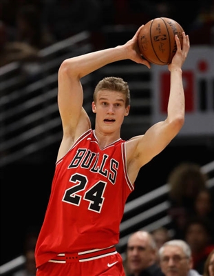 Lauri Markkanen Poster 3423112