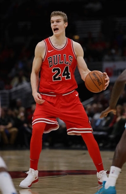 Lauri Markkanen Poster 3423127