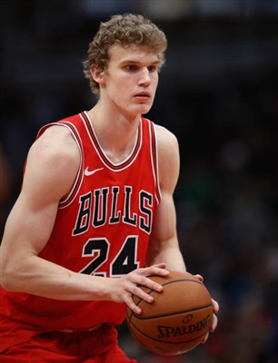 Lauri Markkanen Poster 3423138