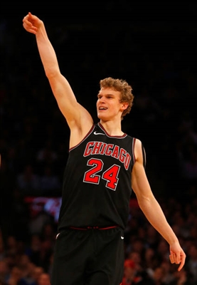 Lauri Markkanen Poster 3423153