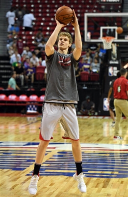 Lauri Markkanen Poster 3423156