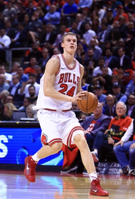 Lauri Markkanen Poster 3423164