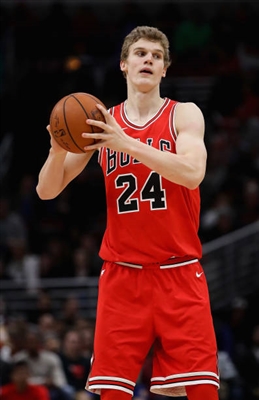 Lauri Markkanen Poster 3423190