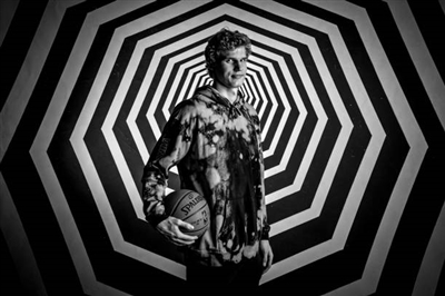 Lauri Markkanen Poster 3423191