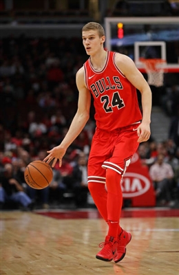 Lauri Markkanen Poster 3423207