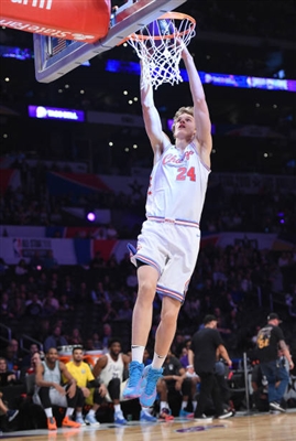 Lauri Markkanen Poster 3423219