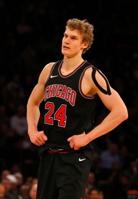 Lauri Markkanen Poster 3423237