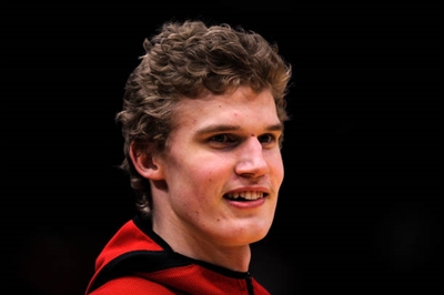 Lauri Markkanen Poster 3423240