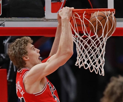 Lauri Markkanen Poster 3423257