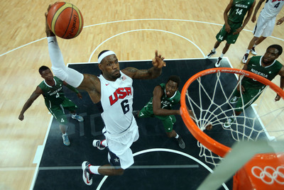 LeBron James Poster 1981829