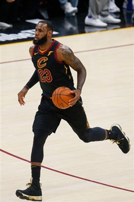 LeBron James Poster 3410945
