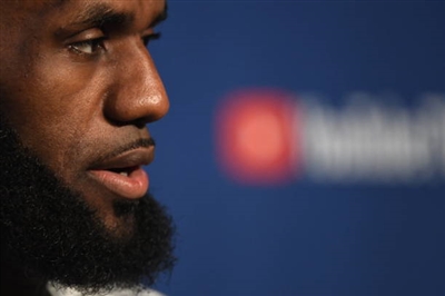 LeBron James Poster 3410987