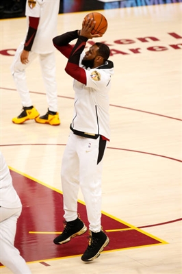 LeBron James Poster 3411012