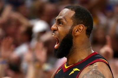 LeBron James Poster 3411061