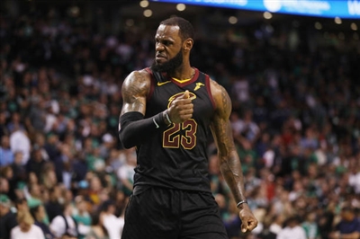 LeBron James Poster 3411083