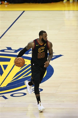LeBron James Poster 3411088