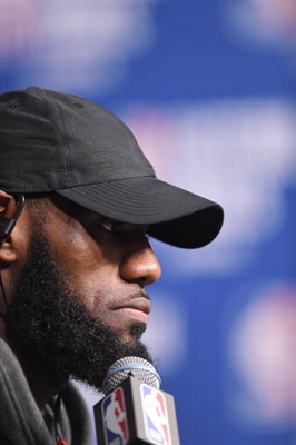 LeBron James Poster 3411161