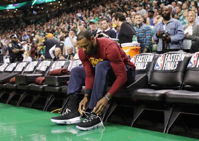 LeBron James Poster 3411179