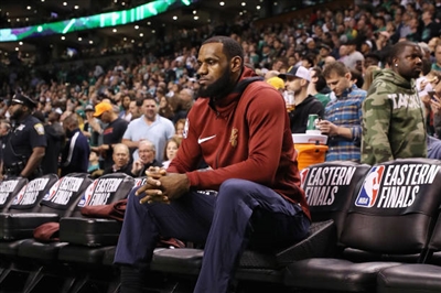 LeBron James Poster 3411279
