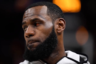 LeBron James Poster 3411285