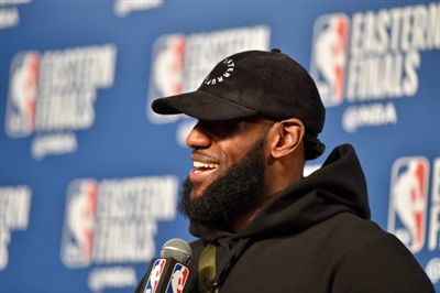 LeBron James Poster 3411289