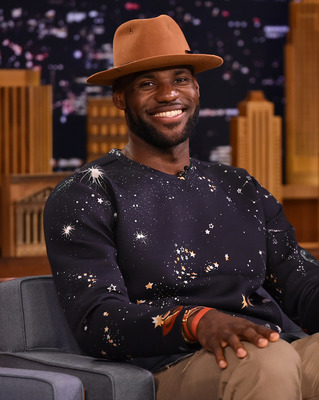 Lebron James Poster 3964277