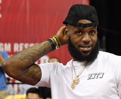 Lebron James Poster 3964293