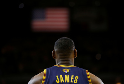 Lebron James Poster 3964295