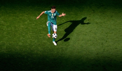 Leon Goretzka Poster 3345818