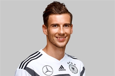 Leon Goretzka Poster 3345819