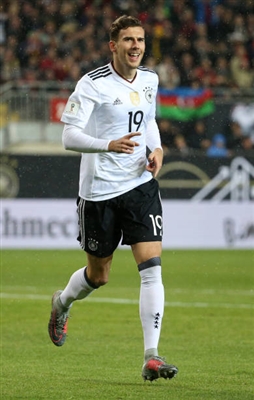 Leon Goretzka Poster 3345879