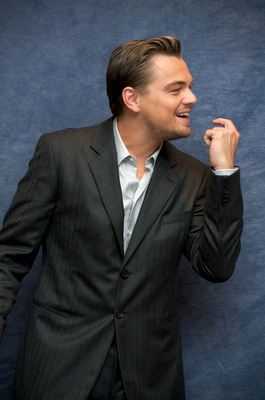 Leonardo DiCaprio Poster 2233226
