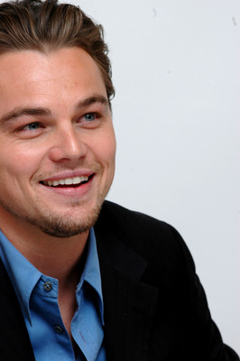Leonardo DiCaprio Poster 2237704