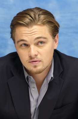 Leonardo DiCaprio Poster 2389632