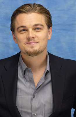 Leonardo DiCaprio Poster 2389636