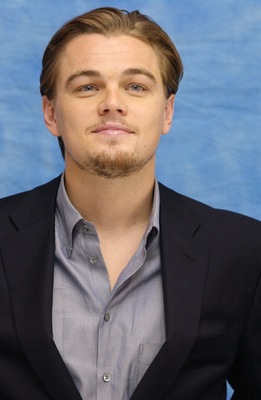 Leonardo DiCaprio Poster 2389639