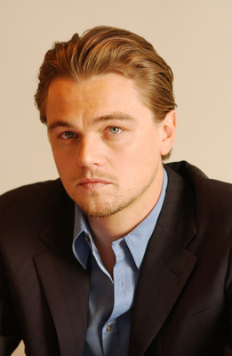Leonardo DiCaprio Poster 2394484