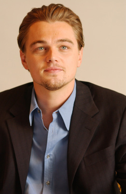 Leonardo DiCaprio Poster 2394502