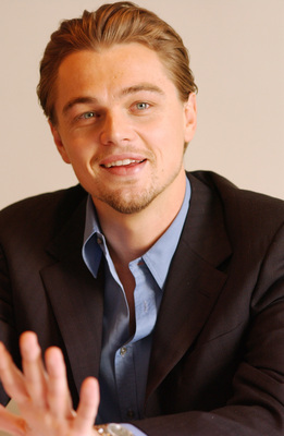 Leonardo DiCaprio Poster 2394504