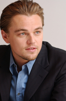 Leonardo DiCaprio Poster 2394506