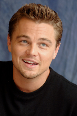 Leonardo DiCaprio Poster 2402181